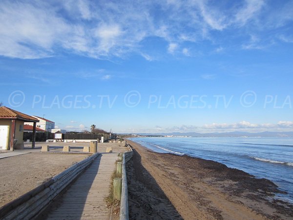 Bergerie beach in Hyères in France