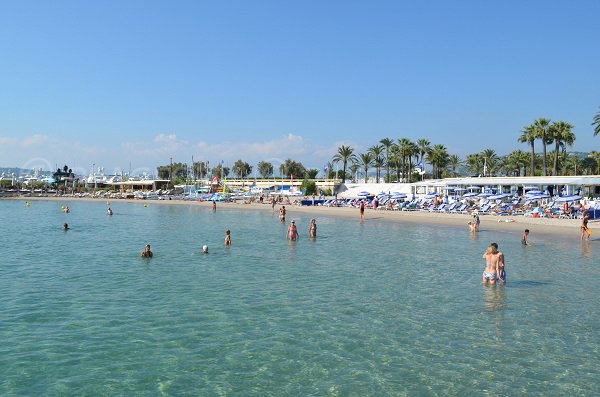 Bijou Plage: pente douce, idéal pour la baignade