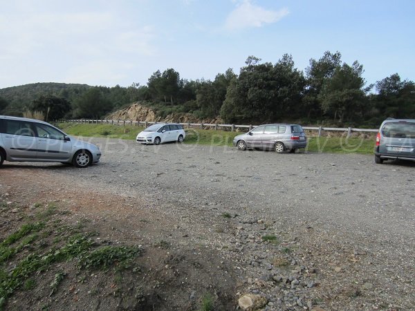 Parking of Boeuf beach in La Seyne