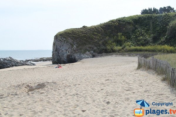 Plage de sable fin à Belle Ile en Mer - Bordardoué