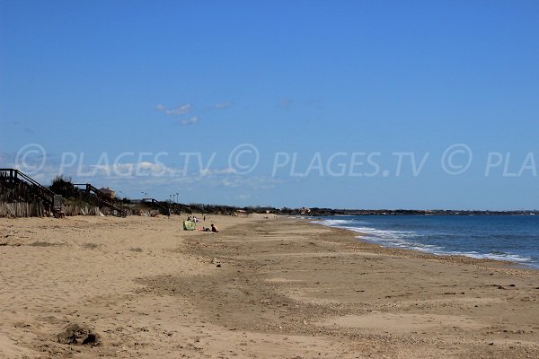 Plage du Bosquet en direction de Portiragnes