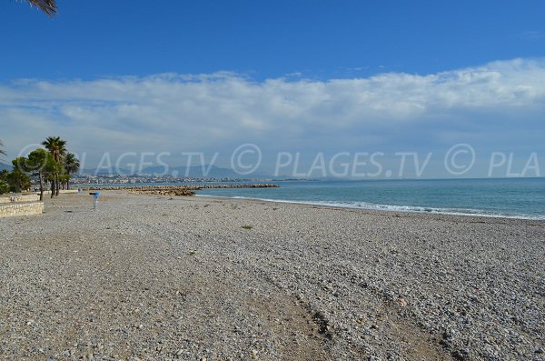 Bay of Nice from the beach of Villeneuve-Loubet