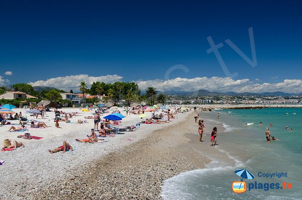 Plage de sable à Villeneuve-Loubet