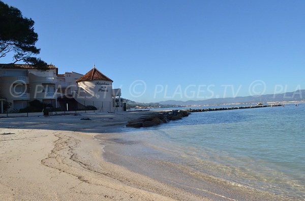 Plage de la Bouillabaisse à St Tropez