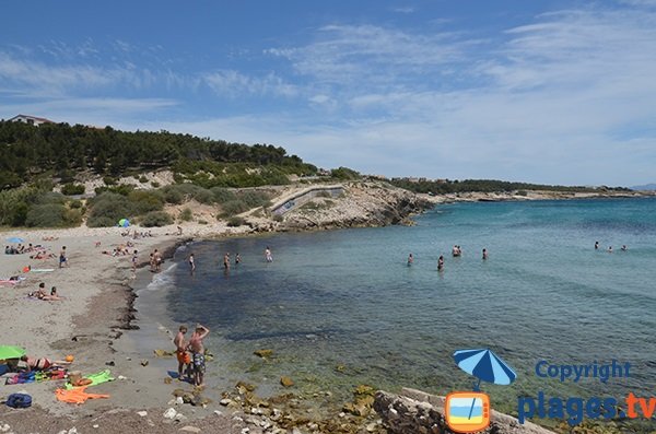 Baignade en pente douce à Martigues La Couronne