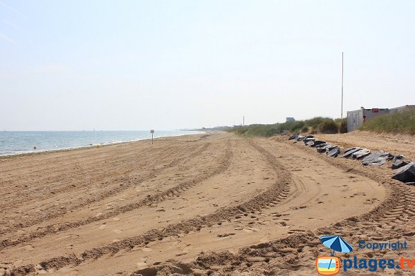 Beach of Brèche de la Valette in Graye sur Mer - Normandy