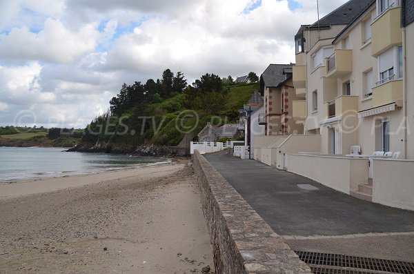 Sandy beach of Bréhec in Brittany