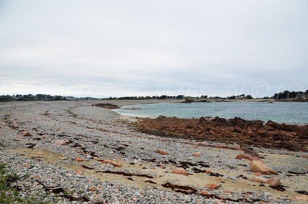 Photo de la plage en face de Buguélès - Côtes d'Armor