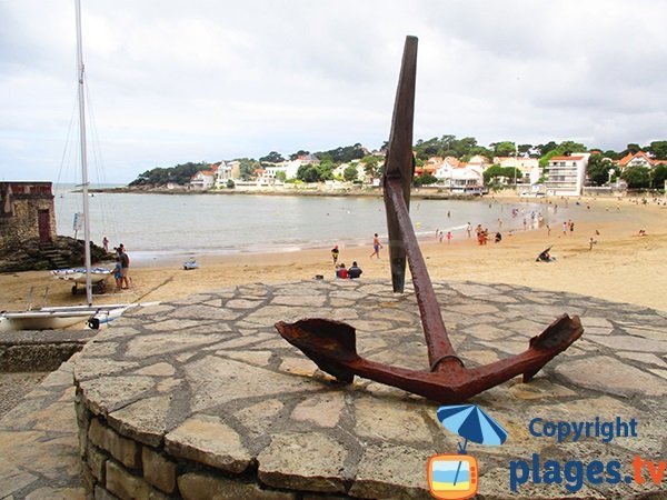 Photo de la plage dans le centre de Saint Palais sur Mer