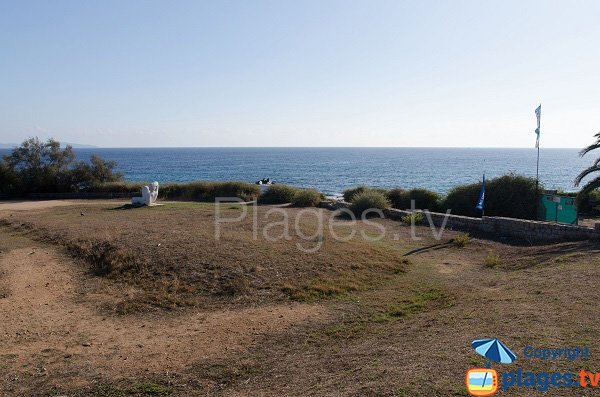 Accesso spiaggia della Cala di Sole