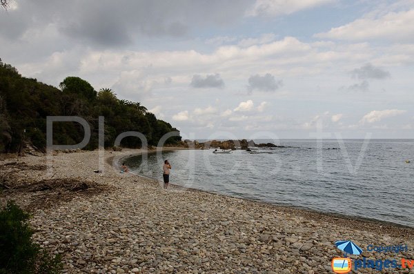 Partie gauche de la Cala d'Oro