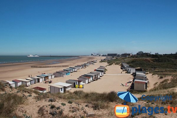 Photo of the Calais beach in France