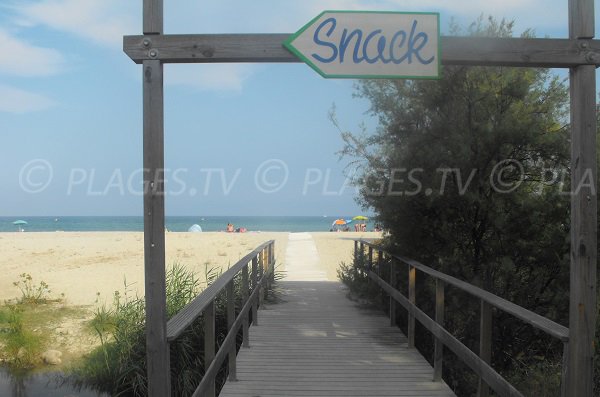 Accès à la plage de Calzarellu