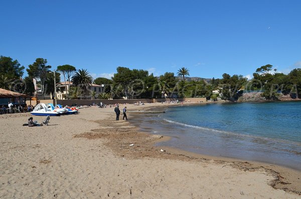 Public beach in Dramont in Agay