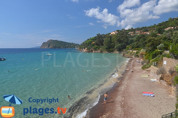 Photo de la plage du Canadel dans le Var