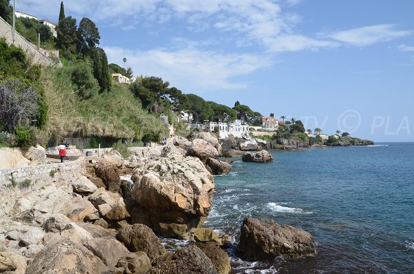 Littoral du Cap d'Ail entre la pointe de Rognoso et la pointe des Douaniers