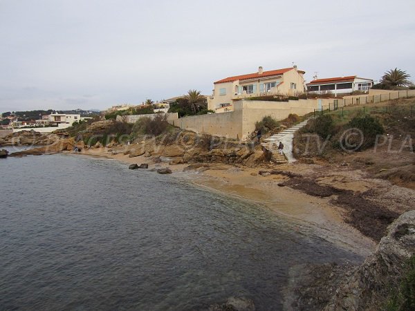 Plage du Cap Nègre à Six Fours les Plages dans le Var