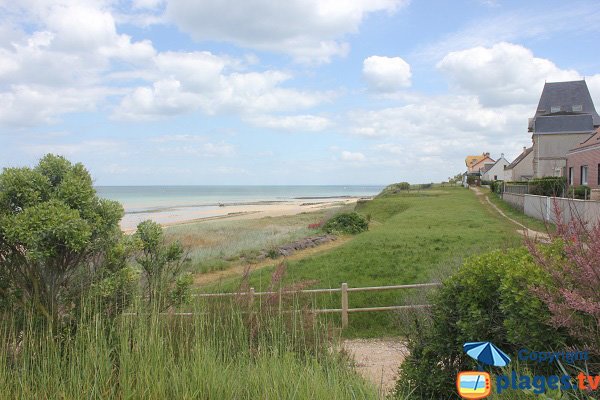 Plage à Bernières sur Mer - Le cap romain