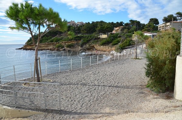 Terrasse sur la plage du Cap Rousset