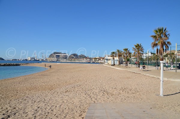 Spiaggia a La Ciotat e campo da Beach Volley