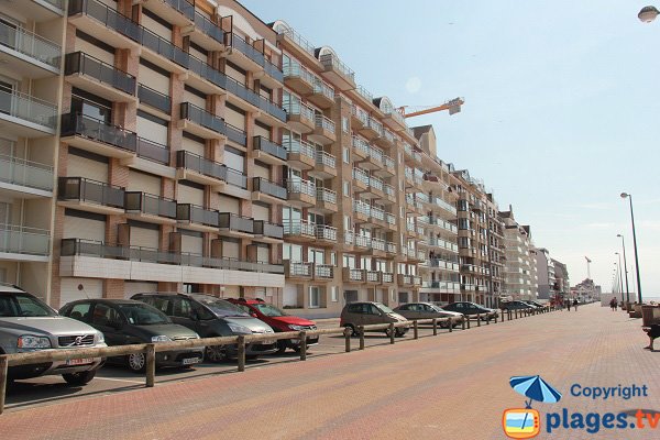 Parcheggio vicino alla spiaggia del Casino di Bray Dunes 