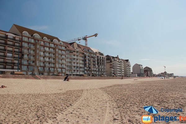 Sea side of Bray-Dunes, view from the beach