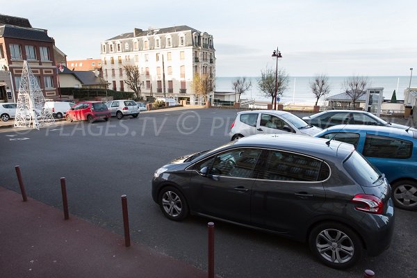 Parking de la plage du Casino à Houlgate