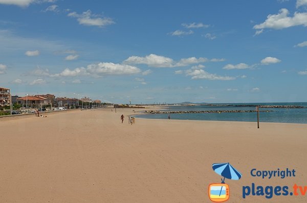 Photo de la plage du Casino à Valras