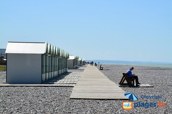 Plage de Cayeux avec la Côte d'Albâtre