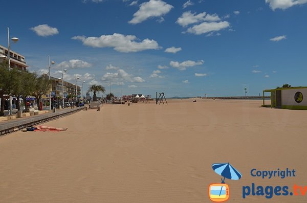 Photo de la plage du centre de Valras