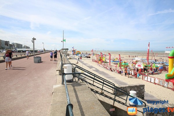 Digue promenade le long de la plage du Touquet