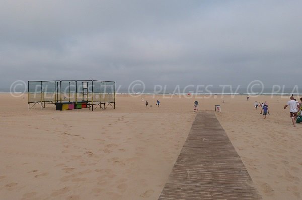 L'accesso alla spiaggia centrale di Moliets