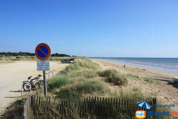 Wild beach in Notre Dame de Monts next to centre of the seaside resort