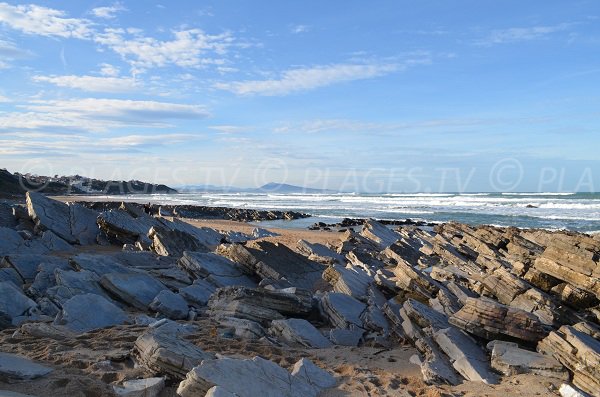 Rocks between central and Uhabia beaches in Bidart