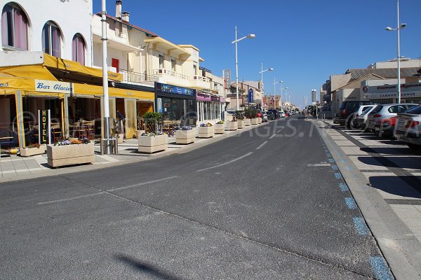 Avenue Grassion Cibrand a Carnon - Francia