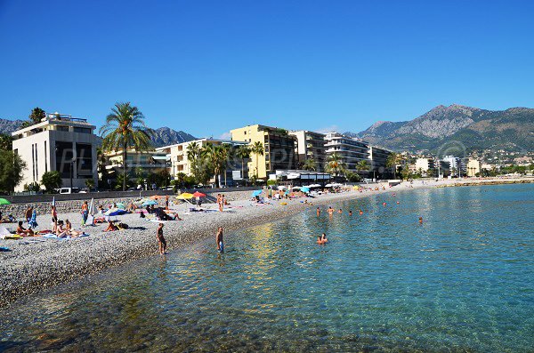 Foto des Strandes von Roquebrune Cap Martin im Sommer