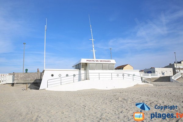 Poste de secours de la plage de Stella