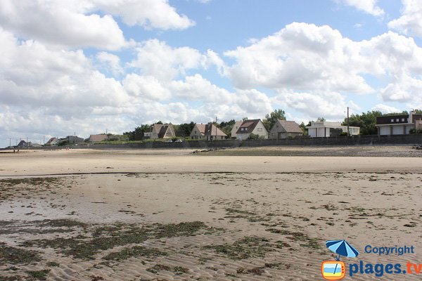 Plage de Ver sur Mer en direction de Graye sur Mer