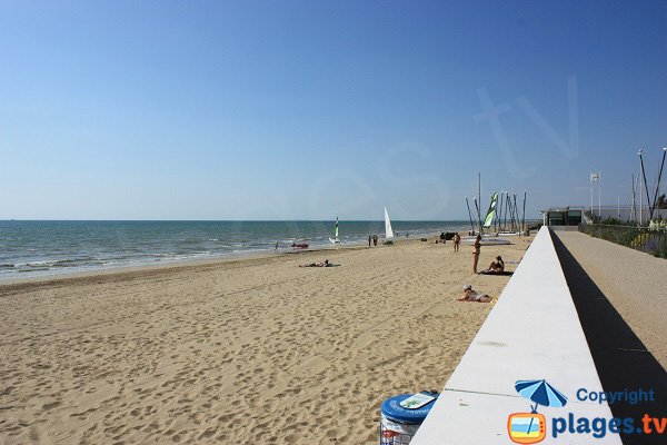 A nord della spiaggia centrale di Notre Dame de Monts