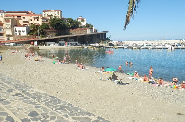 Plage de Cerbère dans les Pyrénées Orientales