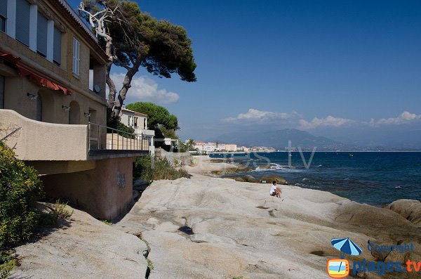 Photo de la plage de la Chapelle des Grecs à Ajaccio