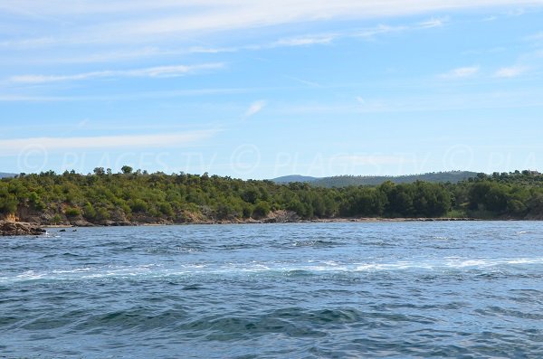 Plage de la Chapelle Saint-Georges à Bormes les Mimosas