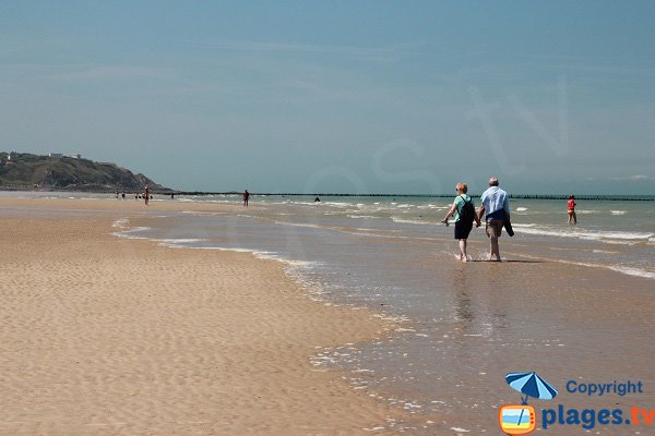 Promenade sur la plage proche du Cap Gris Nez