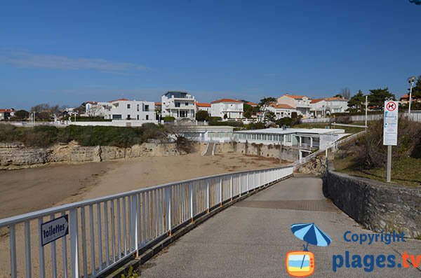 Plage de sable du Chay à Royan