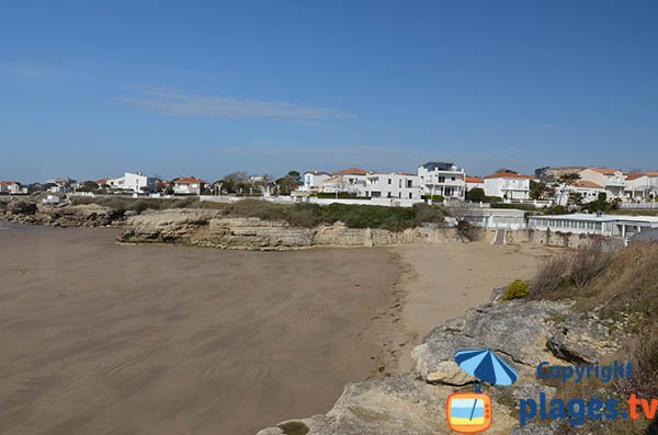 Plage de sable du Chay à Royan