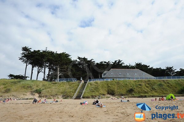 Environnement de la plage des Chevrets - St Coulomb