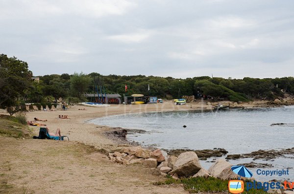 Photo de la plage de la Chiappa à Porto Vecchio