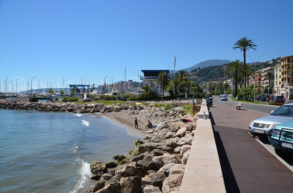 Foto spiaggia porto di Garavan Mentone