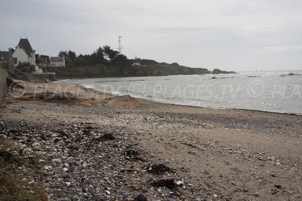 Closio beach in Piriac and view on point of Castelli and semaphore