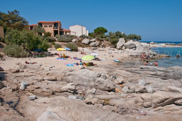 Plage à côté du Club Med de Lumio - Marina de Sant Ambroggio